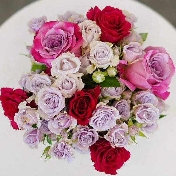 Twilight Kiss Vase - Image 2