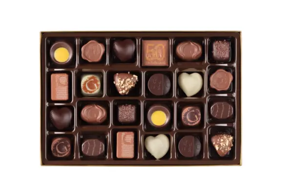 Gold Gift Box, 25PC - Image 2
